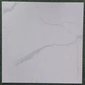 بلاط سيراميك أرضيات إماراتي 75×75 سم تصميم رخامي لون رمادي فاتح | PAVOA WHITE