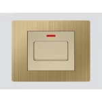 مفتاح سخان مفرد ارت دي ان اي E62، 20 أمبير، لون ذهبي، أبعاد 7×7 سم