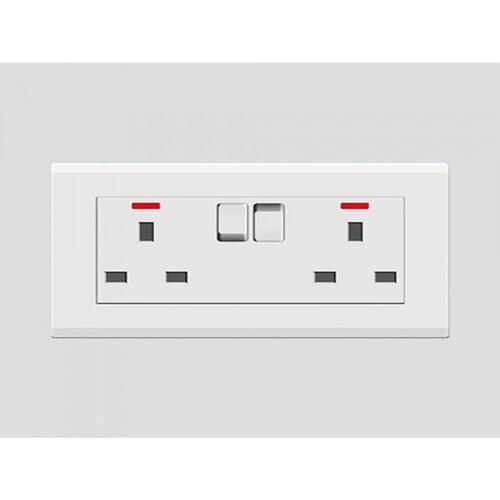 Double 13 Amp Triple Socket with Switch and Indicator Light, 14×7 cm, White | Art DNA