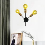 ابليك جداري ذهبي و اسود مودرن 3 لمبات، ارتفاع 38 سم، عرض 31 سم