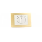 مفتاح ستارة طبعة سهم بي3، لون ذهبي، مقاس 7 × 7 سم