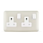 فيش مزدوج 13 أمبير مع مفتاح ثنائي القطب، لون شامبين، 7×14 سم، 250 فولت | سبكترا