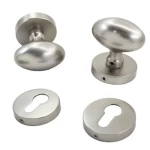 ماسك للباب متحرك ومفصول لون سيلفر