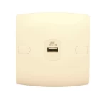 فيش شاحن USB مفرد 2.1 أمبير الفنار موديل ألف كلاسيك المقاس  7x7 اللون البيج