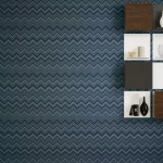 ورق حائط طول 10 م، عرض 50 سم، تصميم هندسي، لون ازرق داكن