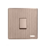 مفتاح مفرد دركسيون وسط، قدرة 10 أمبير، فولت 220، مقاس 7×7 سم، لون رمادي مطفي 