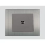 هوائي مفرد ارت دي ان اي E62، لون ستيل فضي، مقاس 7×7 سم