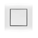 مفتاح كهرباء مفرد 20 امبير أمنية الفنار مقاس 7×7 سم اللون ابيض بحلقة سوداء