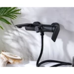 خلاط حوض استحمام مقاس 23×23×12 سم، أسود