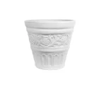 حوض زرع بلاستيك بيضاوي وسط الزامل مصنوع من  البولي ايثلين اللون  ابيض