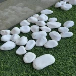 Turkish Dolomite stone, white color, weight 20 kg, size 5-8 cm
