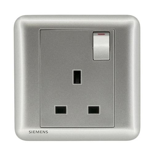 13A 1 Gang Switched Socket with Indicator, Dark Silver, 86x86mm, 250V | Siemens (Delta Seata)