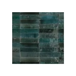 بلاط ارضيات سيراميك إيطالي لامع مقاس 24 ×6 سم، تصميم حجري، لون ازرق 