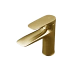 خلاط مغسلة عملي، لون ذهبي لامع، ارتفاع 15.4 سم، عمق 16 سم، قطر 4.4 سم، ضغط 15 بار