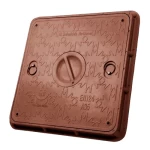 غطاء مانهول المهيدب   مقاس 60x60 سم    اللون بني