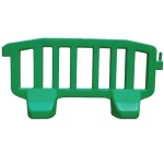 حاجز طريق بلاستيك مقاس 2×1 متر  لون اخضر