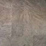 الواح حجرية الاخضر الذهبى، أبعاد 61×122 سم، لون بيج مع رمادى