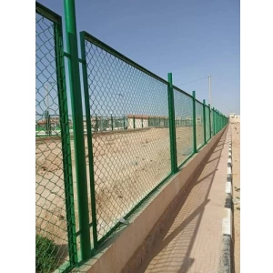 شبك تسوير حديد مقاس 3×15 متر سمك 5.5 مم حجم الفتحة 70×70 مم | متجر ماتكل