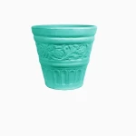 حوض زرع بلاستيك بيضاوي وسط الزامل مصنوع من  البولي ايثلين اللون  ازرق فاتح