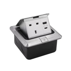علبة افياش ارضية معدنية فيش ثلاثي 13 امبير، شحن USB وType-C، ابعاد 120×120 مم | 