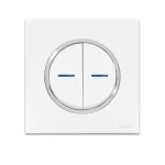 مفتاح كهربائي دائري مزدوج دركسيون 10 امبير غرناطة الفنار مقاس 7×7 سم اللون ابيض بحلقة كروم