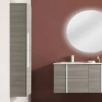 كابينة جانبية معلقة على الحائط ، لون  خشبي