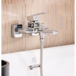 خلاط حوض استحمام نحاس ارتفاع 10.9 سم، مقاس21.5×18.8 سم، لون كروم