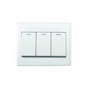 Triple Directional Switch 16 Amp, 7x7 cm, White | Foutina
