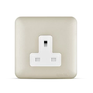 فيش مفرد 13 أمبير، 7×7 سم، لون شامبين، 250 فولت | SPECTRA