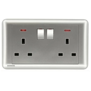 فيش مزدوج 13 امبير مع مفتاح تشغيل ومؤشر ضوئي نيون، فضي داكن، 86×146 مم، 250 فولت | Siemens (Delta Seata)