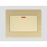 مفتاح مكيف مفرد ارت دي ان اي E62، لون ذهبي، أبعاد 7×7 سم، 45 أمبير