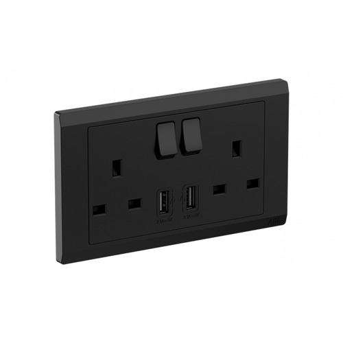 فيش كهرباء مزدوج 13 امبير 14×7 سم اسود مع مخرجين USB | مؤسسة المنزل الأخضر للتجارة