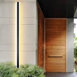 Wall Installed LED Lamp for Outdoor Spaces, Size 120x8 cm, black color