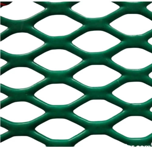 PVC Coated Expanded Metal Thickness 2.7 mm Size 1×2 meters | Madar Building Materials Company