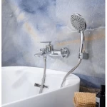 أمارا خلاط بانيو نحاس 21.2×18.4×10.1 سم، بلون كروم