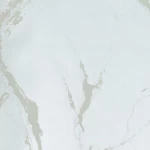 ورق حائط تصميم كلاسيك، لون بيج مع ابيض، مقاس 15.6 م×106 سم 