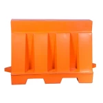 حواجز بلاستيك نيوجيرسي مملوءة بالماء مقاس 1×1 متر لون برتقالي