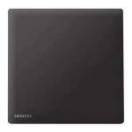 مفتاح وسط مفرد 10 امبير، اسود، مقاس 86×86 مم، 250 فولت، ماركة سيمنز (دلتا بيليوس) 