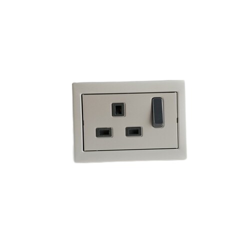 English Socket K5 Steel/Black with Switch, Size 7×7 cm | N0611S