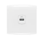 فيش شاحن USB مفرد 2.1 أمبير الفنار موديل ألف المقاس  7x7 اللون الأبيض