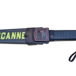 جهاز كشف المعادن، بطارية 9 فولت، وزن 230 جرام، الأبعاد 41 (طول) × 8.5 (عرض) × 4.5 (ارتفاع) سم