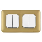 مفتاح انارة رباعي 10 أمبير، لون ذهبي، 7×14 سم، 250 فولت | سبكترا