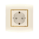 فيش شوكو  مع سدادات حماية 16 أمبير الفنار موديل أمنية المقاس  7x7 اللون بيج بحلقة ذهبى