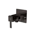 خلاط رشاش شطاف مزود بحامل، الضغط 15 بار، الأبعاد 9×9×16.2 سم، لون تيتانيوم لامع