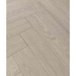 أرضيات باركيه SPC إيليت، لون رمادي فاتح، مقاس 138 × 19.3 سم، سمك 8 ملم، موديل 2404