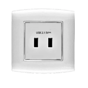 فيش شاحن USB 7x7 سم 2.1 أمبير فضى بحلقة كروم | شركة الفنار
