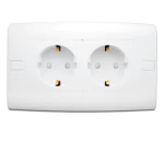 فيش شوكو  مزدوج مع سدادات حماية 16 أمبير الفنار موديل ألف كلاسيك المقاس  7x14 اللون الأبيض