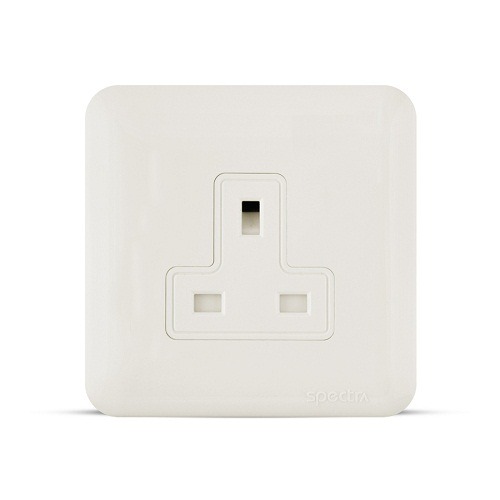 فيش مفرد 13 أمبير، 7×7 سم، لون ابيض، 250 فولت | SPECTRA