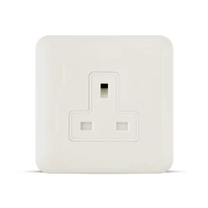 فيش مفرد 13 أمبير، 7×7 سم، لون ابيض، 250 فولت | SPECTRA