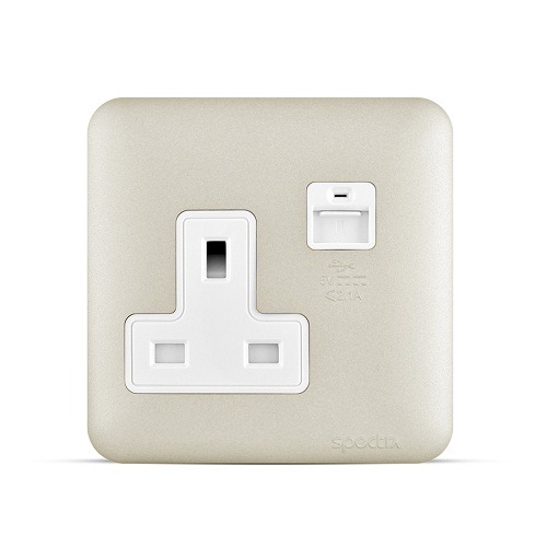 13 Amp 1 Gang Socket with USB 2.1A, 7x7 cm, Champagne Color | SPECTRA